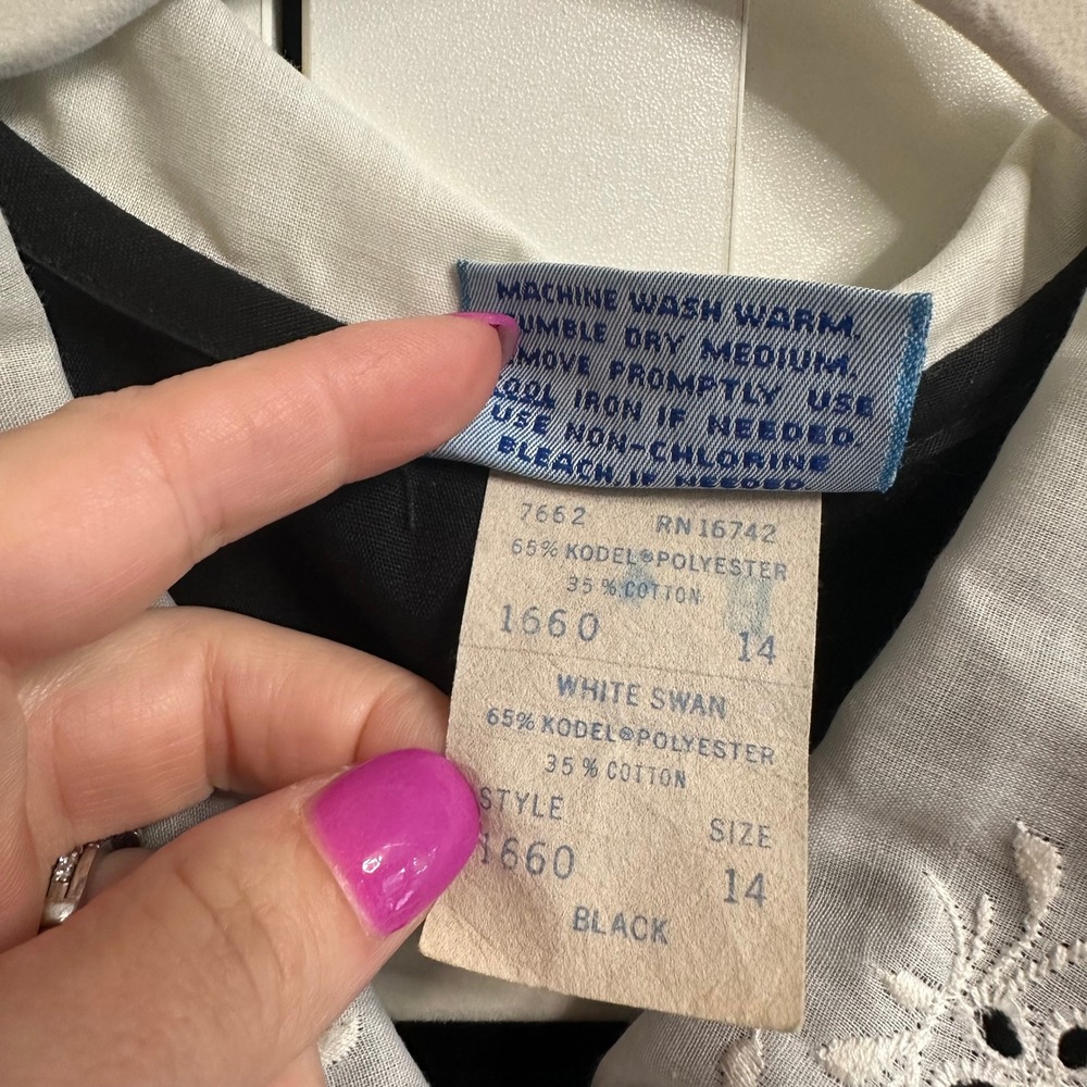 VTG 60s/70s Black Nurses Dress Womens 14 Lace PeterPan Collar Wednesday Addams - Picture 4 of 16